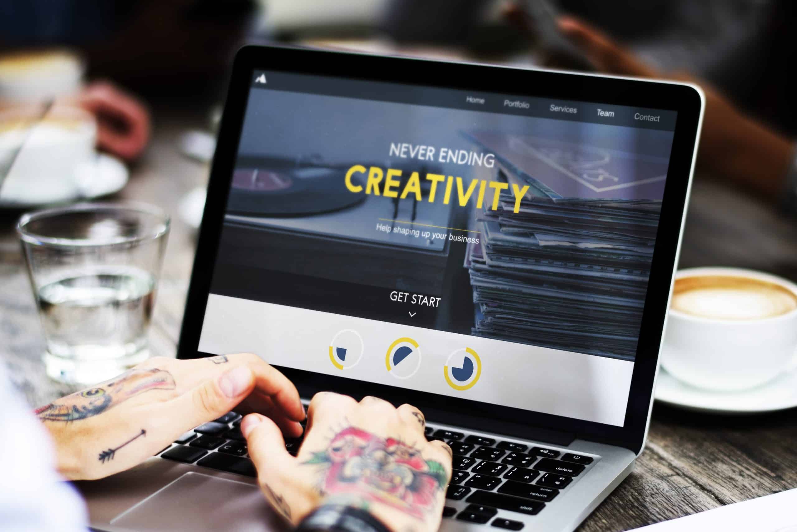 Imagem de rawpixel.com no Freepik